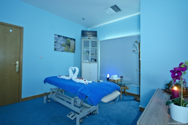 Al Bustan Residence Hotel Apartments
